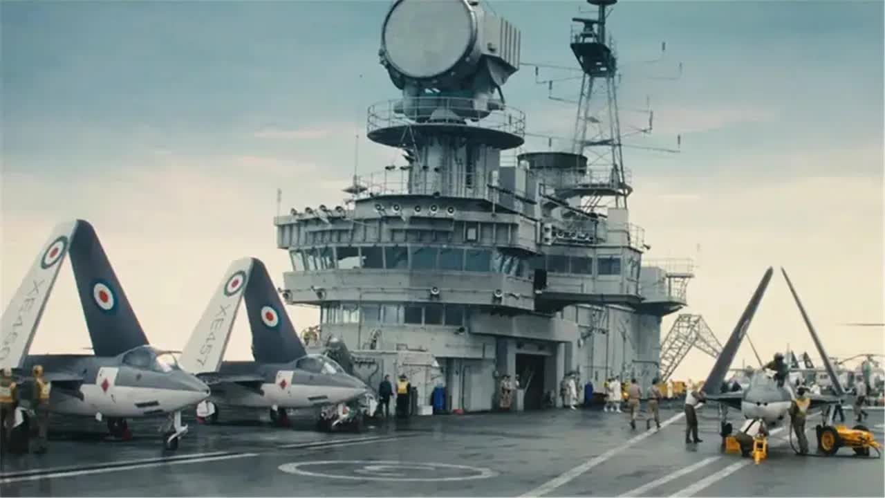 恐怖分子在海岛造核武器，逼到航母出动，英美俄三国特工同时出手！