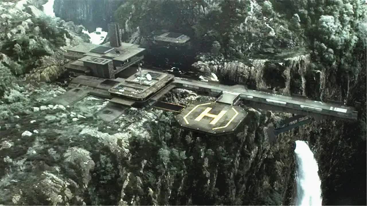 男子在与世隔绝的地方建造高科技基地，造出萝莉少女少妇等，3个不同风格的妻子！