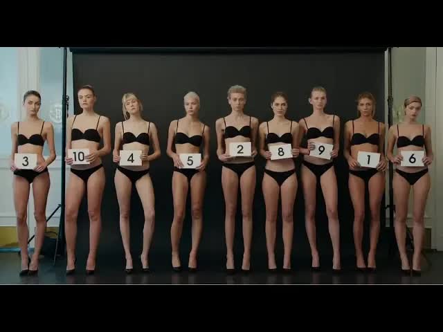 滿屏大長腿！高顏值超模化身女特工挑站一个連，這部年度顏值最高諜站片千萬別错過