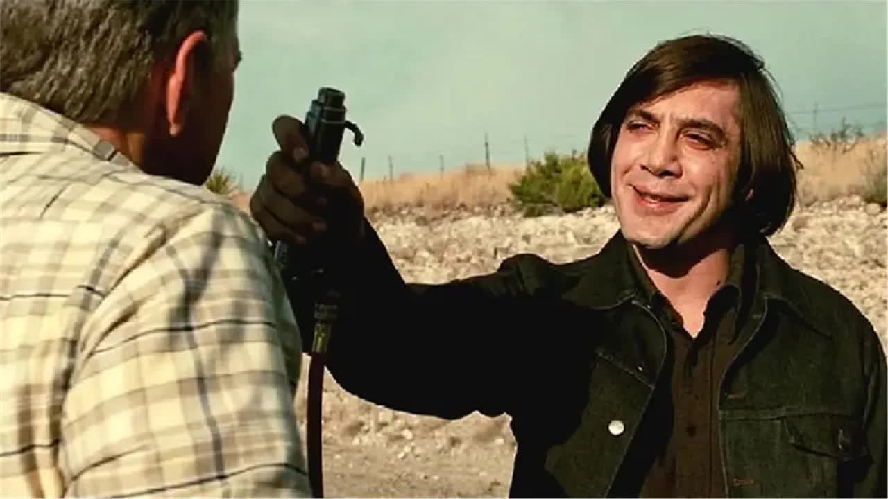 变态杀手用高压氧气罐杀人，一秒爆头毫无痛苦，看起来竟然很爽？