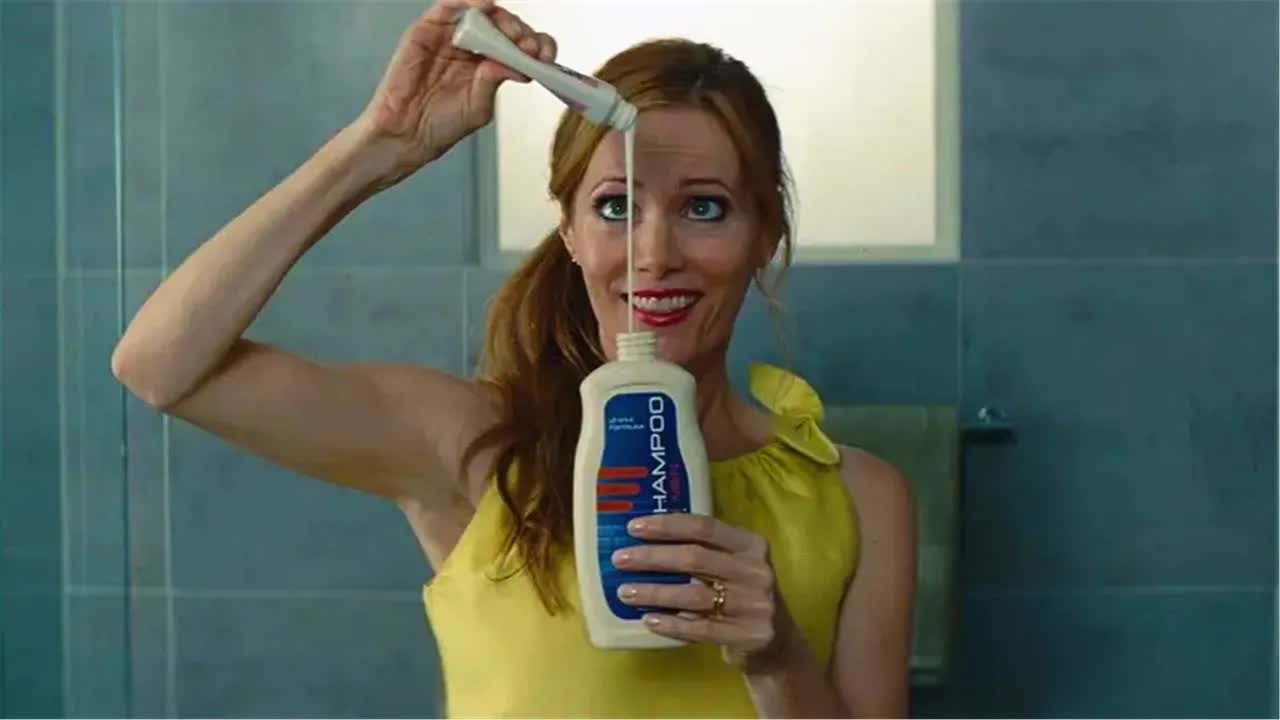 女子发现自己被绿，找到情敌联手复仇，丈夫被整蛊的太惨了！