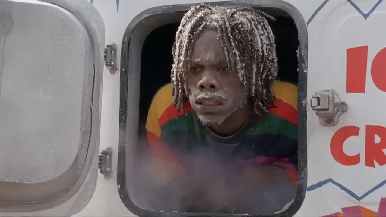 黑人小伙从没见过雪，居然参加雪橇比赛，还差点夺冠！